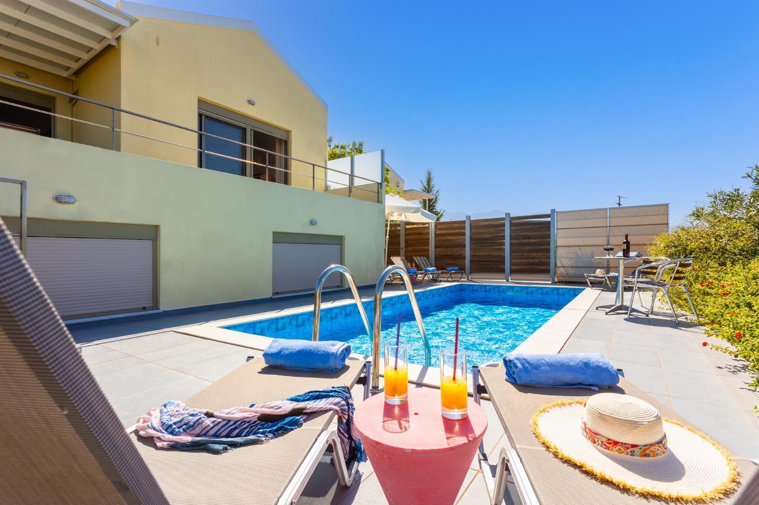 Litsárdha Villa Litsa מראה חיצוני תמונה